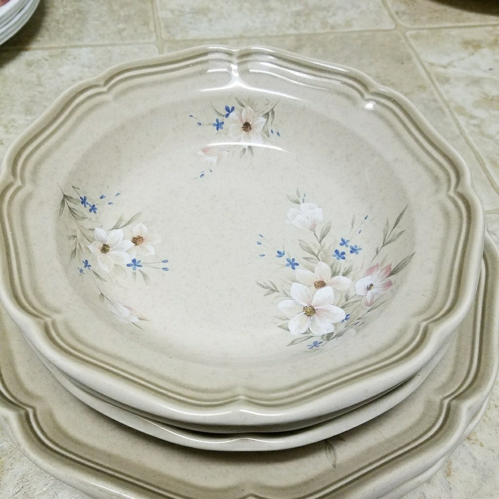 Mikasa plates  Japan